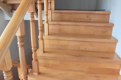Hardwood Stairs Repair in Kansas City, KS